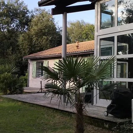 Holiday home Entre Et Ocean Spacieuse Et Calme